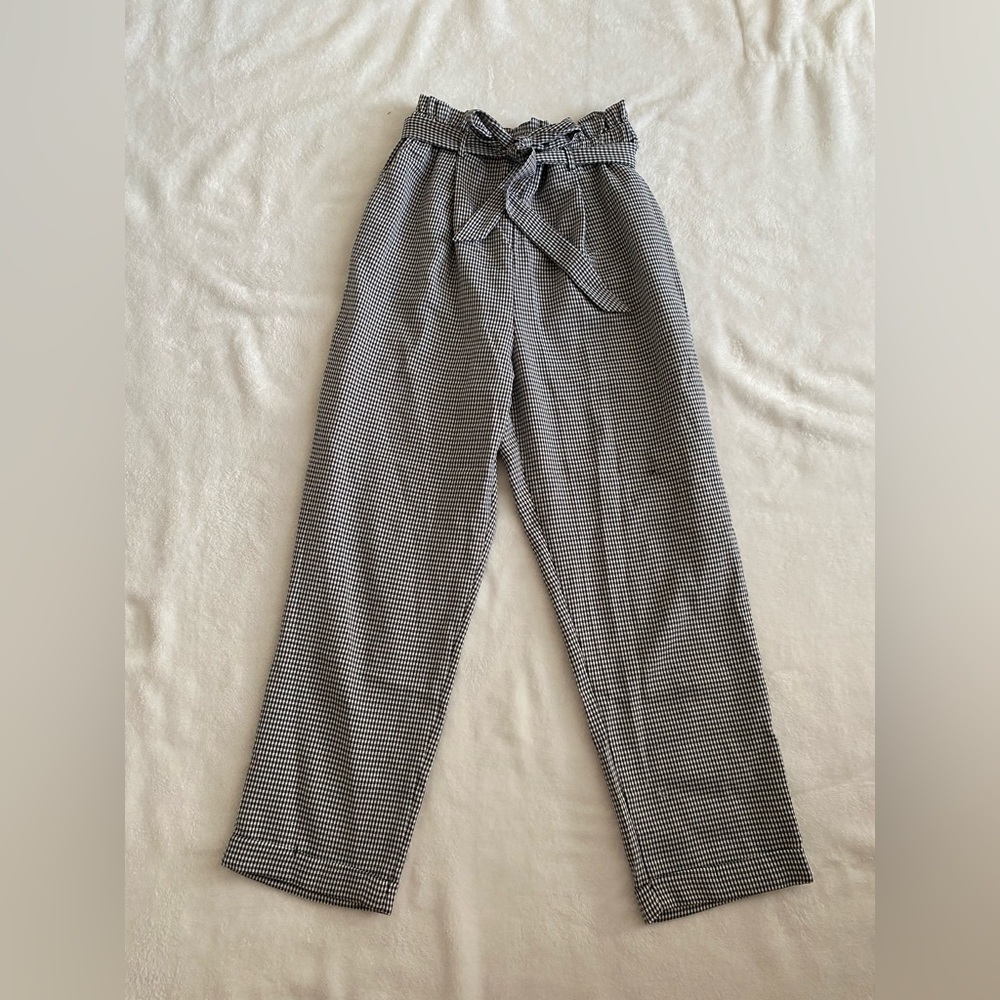 Black plaid paperbag pants
